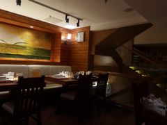 -Lia Cafe Bar Restaurant松山咖啡屋
