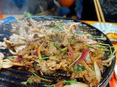 -石记老北京炙子烤肉(松园店)