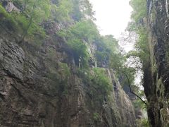-龙潭大峡谷