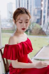 -Lady  Jane高端婚纱礼服馆
