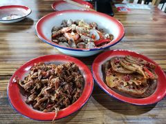 -老三样·美食研究中心(世贸路店)