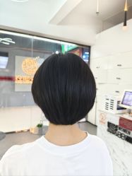 -88潮牌造型烫发·染发