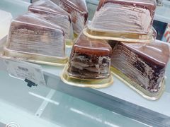 -三三烘焙坊(滨江店)