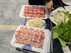 -楼外楼大刀肉传统火锅居(幸福街店)