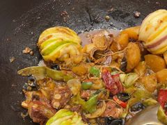 -万里闯关东铁锅炖菜馆(吉林大路店)
