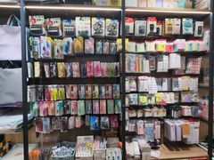 -雨丝书店(综合商业楼店)