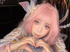 -米游妙妙屋cosplay换装自拍摄影体验馆