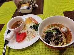 -西安钟楼北大街希尔顿欢朋酒店