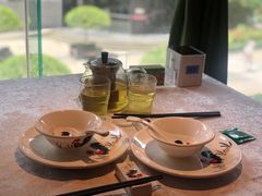 -五稻厨房粤西菜(新闻店)