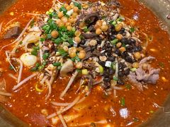 -张翻越·川渝冒菜·武汉黑鸭煲(城北万象城店)