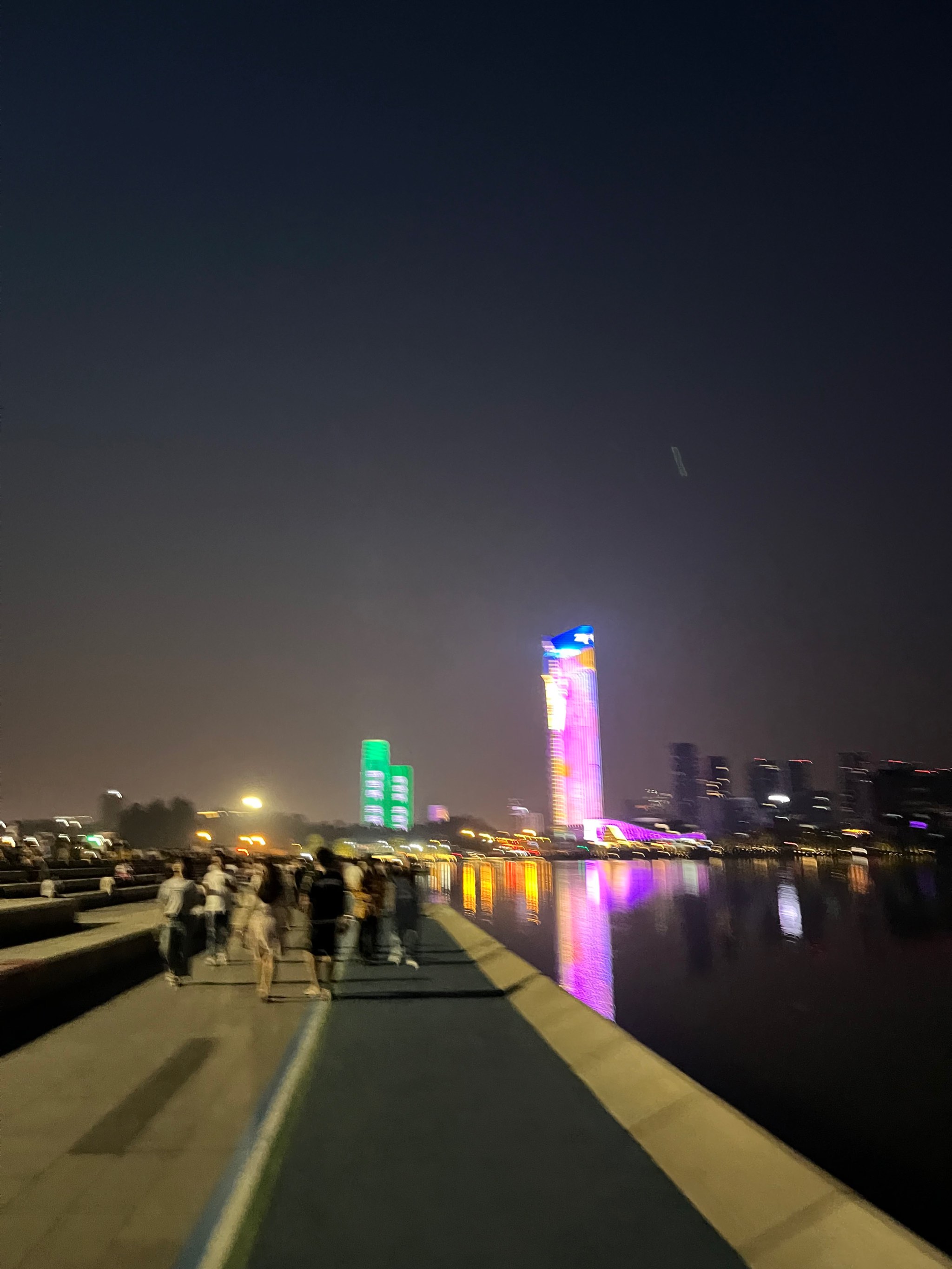 五象湖夜景图片图片