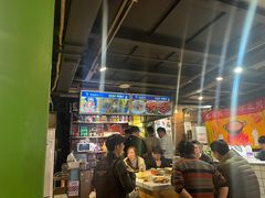-钢管厂五区小郡肝串串香(奥克斯广场锦城万达店)