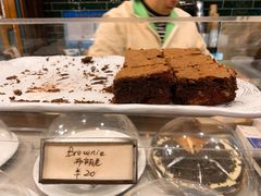 -Pie Bird(新闸路店)