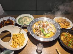 -魔鬼牛蛙小厨•烤鱼•龙虾(上马墩光华时代店)