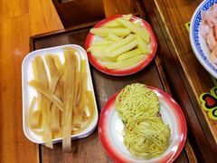 -沸炉重庆老火锅(军事博物馆店)