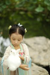 -一揽芳华汉服旗袍体验馆(拙政园店)