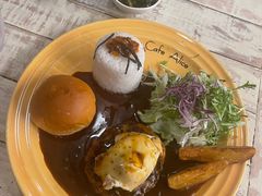 汉堡牛排-Cafe Alice咖啡爱丽丝(奥城店)
