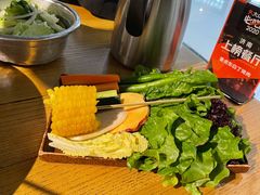 蔬菜拼盘-姜虎东白丁烤肉(恒隆广场店)