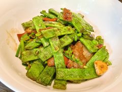 -江间有味·拼烧·鱼鲜·粤式靓汤(汉口江滩店)