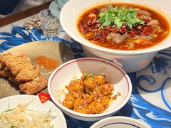 -川流不息·地道川菜·小龙虾(新松江路店)