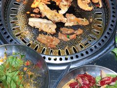 -马路牙子烧烤音乐酒馆(望京店)