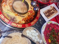 -蜀辣居鲜货老火锅(双流万达店)