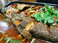 -老东镇啤酒屋海鲜加工·蒸汽海鲜·海鲜烧烤(台东店)