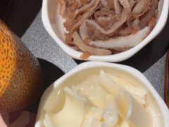 -牛YO寿喜烧·铁板烧和牛火锅自助(市府恒隆店)