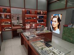 -吴良材眼镜(南翔印象城MEGA店)