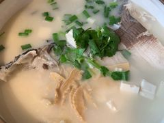 -姜君·千岛湖鱼头馆(浦东大道店)