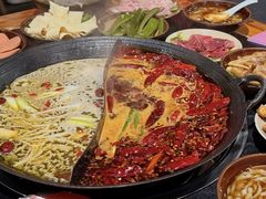 -辣莊重庆老火锅(威海高铁站韩乐坊店)