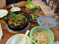 -重庆鸡公煲·青锅花椒鱼(牡丹江路店)