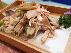 -皇宫大酒店