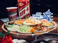 -包整·丝娃娃(甲秀楼景观店)