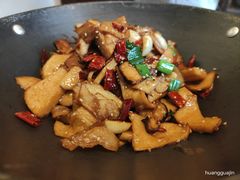 吊锅三菇-吃货私房菜(丽江束河古镇店)