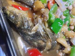 -小小河边鱼(天润城店)