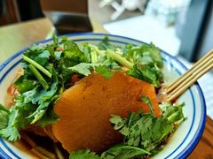 -CowCow其其·牛杂咖啡公司(六运店)