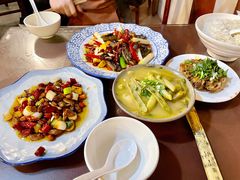 豆汤粑粑菜-百年粉蒸牛肉