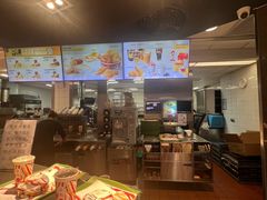 -麦当劳(中唱大厦店)