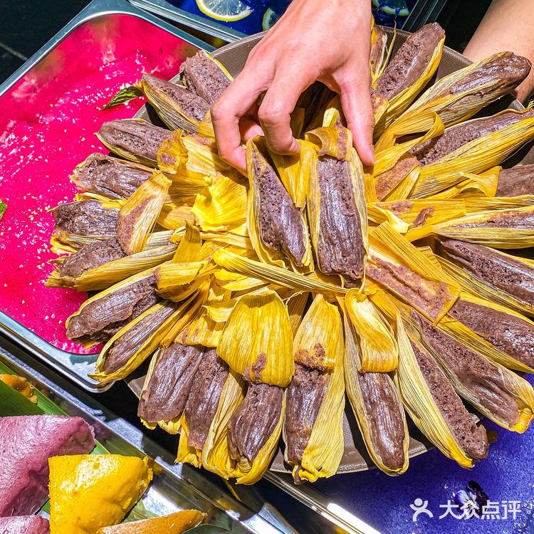 穿城三十公里也要来吃的老火锅！五彩冰粉绝绝子！