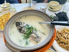 -天乐农家鱼头王(天目湖店)