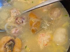 -沪华海鲜大酒楼(南汇店)