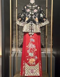 -藤薰定制中式嫁衣礼服旗袍店