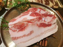 -草家酱蟹炭火烤肉店(珲春南路一店)