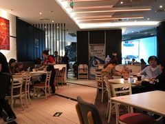 大堂-必胜客(东大桥店)