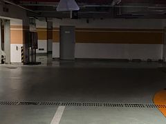 -经纬汇-停车场