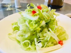 -品悦酒店(三林古镇店)