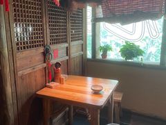 -泥糊破店小酒馆·团建聚餐(南京西路店)