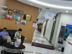 -雅悦齿科(顾村公园店)