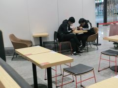 大堂-麦当劳(北京大兴机场二层国内到达(安检外)店)